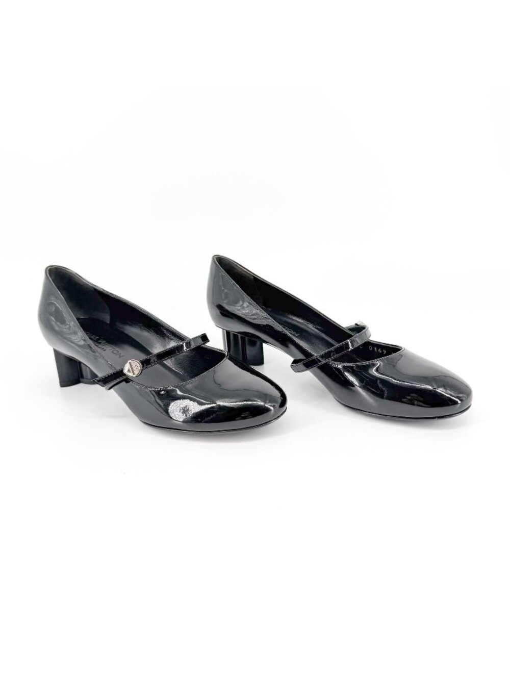 Louis Vuitton Black Patent Flower Heel Mary Jane Pumps Shoes Size 37 US 7 Women